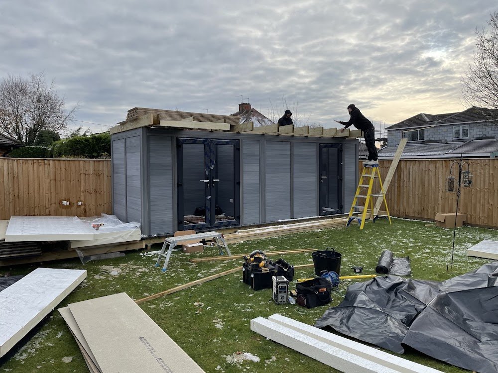 Preparing the roof to the garden room